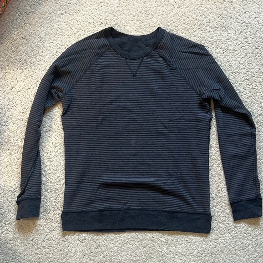 lululemon athletica Black Crewneck Sweater Relaxed Fit Reversible